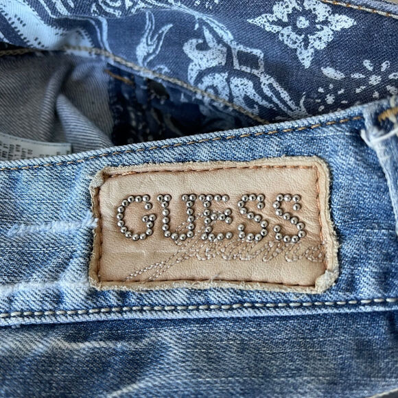 Guess Daredevil Bootcut Denim Jeans Cross Embellished Pockets Women's Sz 31 - Picture 4 of 12